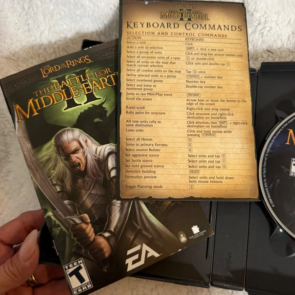 The Lord of the Rings Battle for Middle-Earth II PC CD-ROM 6 Discs EA Games 2006